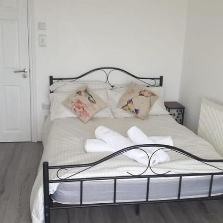 Woodlands Bellevue Bed & Breakfast New Quay  Exterior photo