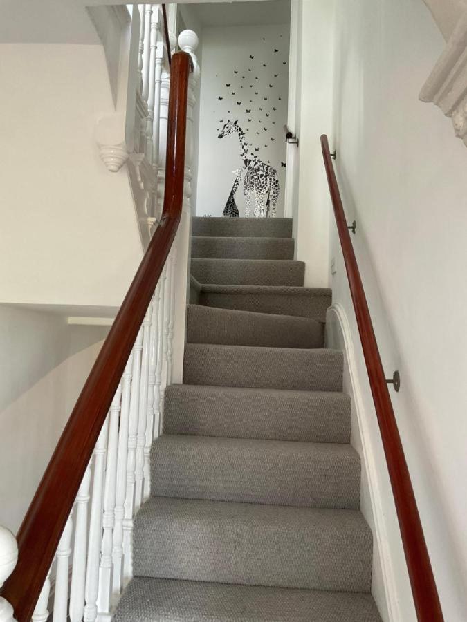Woodlands Bellevue Bed & Breakfast New Quay  Exterior photo